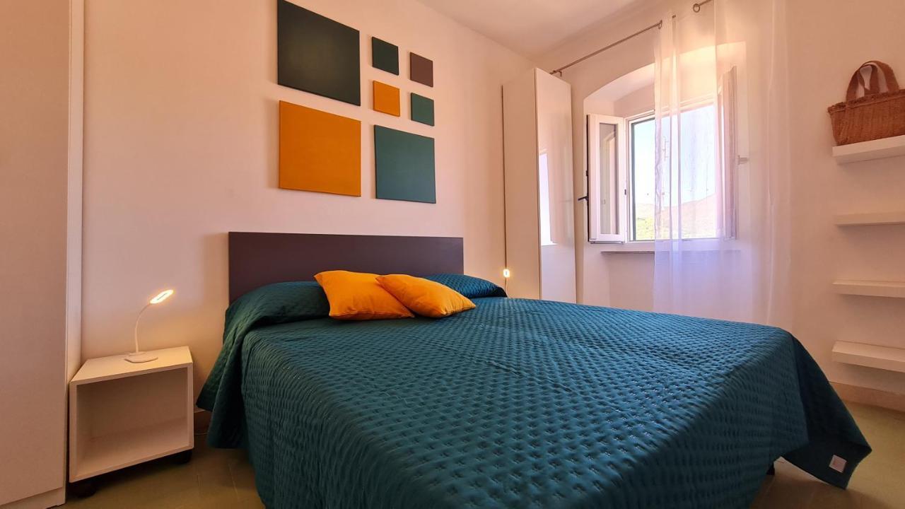 La Casa Di Delia Lägenhet Marciana Marina  Exteriör bild