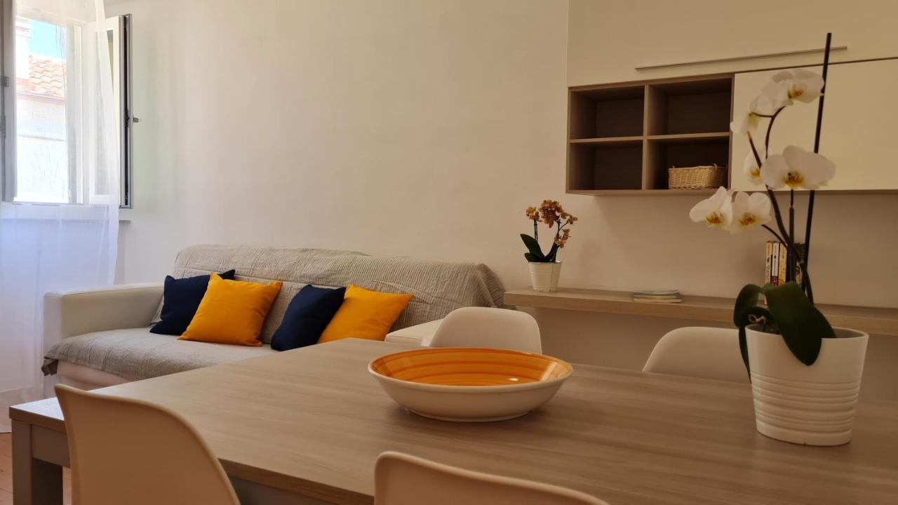 La Casa Di Delia Lägenhet Marciana Marina  Exteriör bild